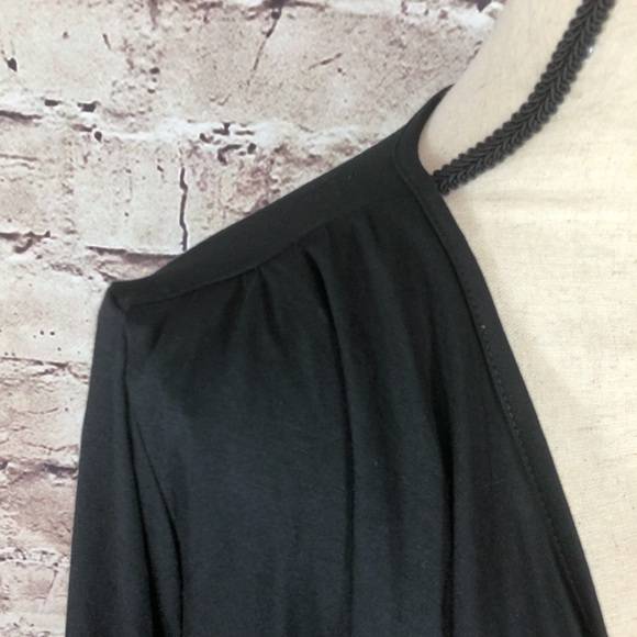 GREAT COVER UP or knock off the chill! Thin draped - Picture 7 of 8